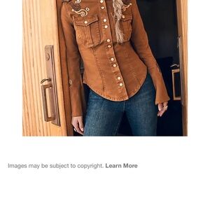 Women's Tan Embellished Jean Jacket Wrangler Lainey Wilson XS